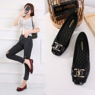 ( đặt hàng 2-3 tuần ) Giày size 40-42 hàng quảng châu