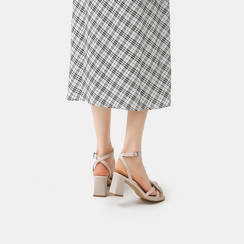 Sandal cao gót Dusto 22X2713 đế trụ cao 6,5cm