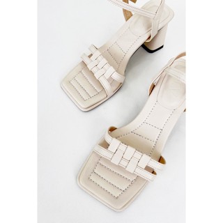 OLV - Giày Jane Trapeze Buckled Heels