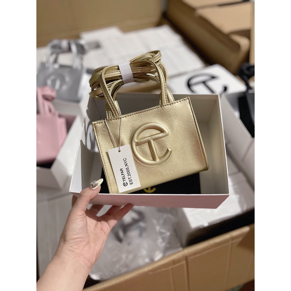 Túi TF PHOM CỨNG Hotrend nhất 2023 size 17cm kèm dây đeo chéo siêu xinh-HÀNG LOẠI 1