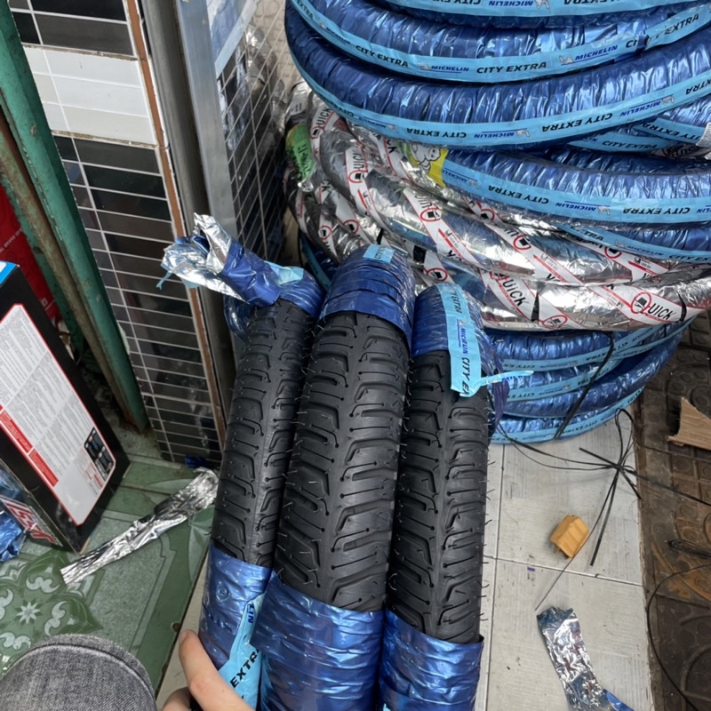 Lốp michilin city extra thái lan dùng săm chính hãng