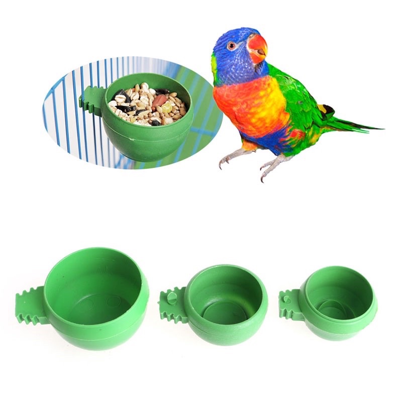Bát nhựa tròn dùng đựng thức ăn/nước uống treo lồng chim tiện dụng