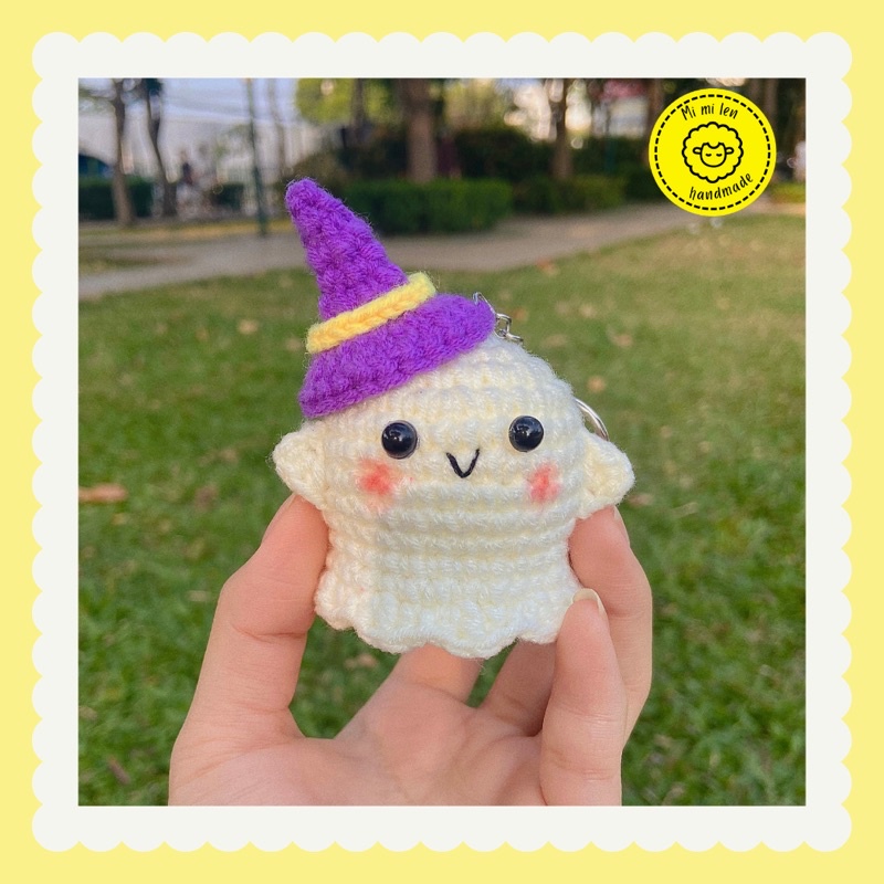 Móc khoá bé ma đội nón màu tím, cute đáng yêu