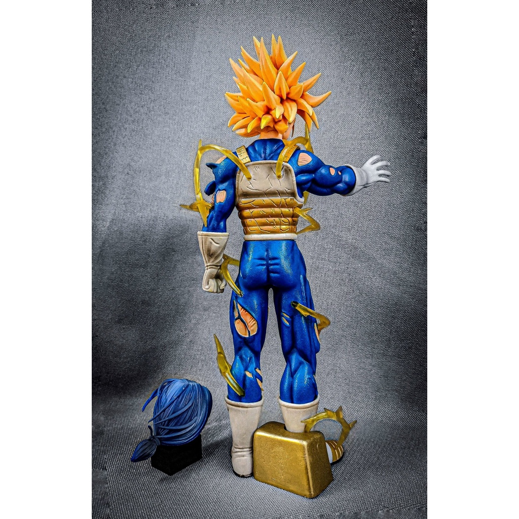 Mô hình Future Trunks Calic có 2 đầu thay nhân vật Dragon Ball 7 viên ngọc rồng