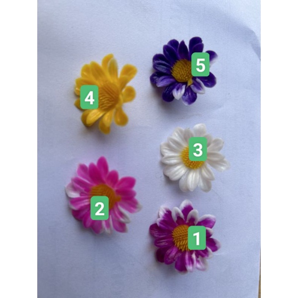 100 đầu bông cúc mi nhựa ,size 3cm