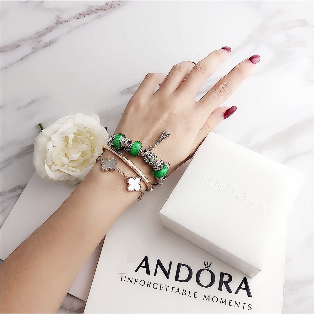 Vòng Tay Nữ Pandora Xương Rắn Hạt Thủy Tinh Màu Xanh Lá Cây Đính Cườm Bạc S925
