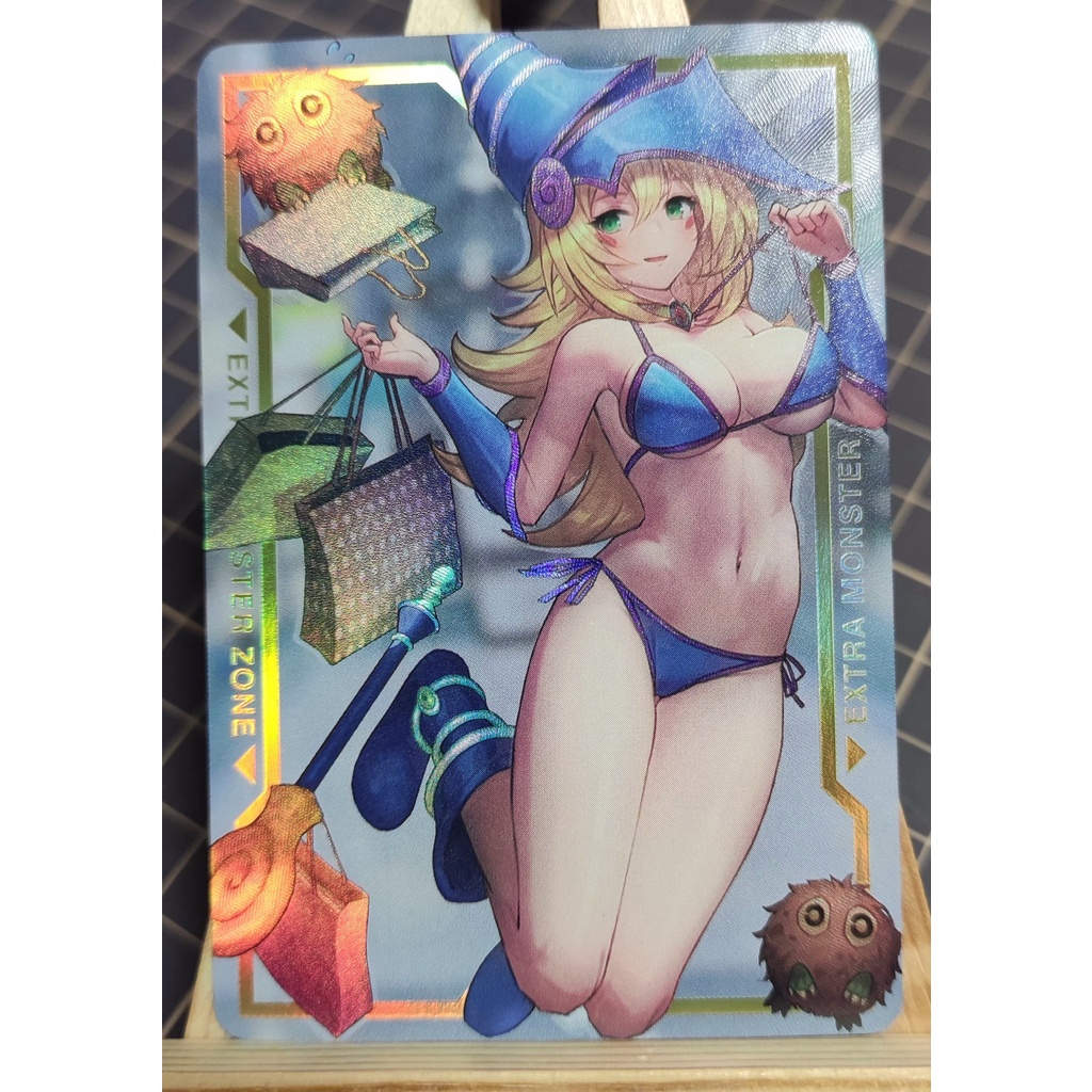 Thẻ bài Yugioh field center Dark Magician Girl- Tặng bọc nhựa bảo quản bài