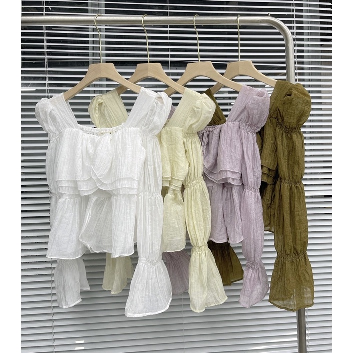 Áo voan tơ nhăn cổ vuông nhún bèo 3 tầng