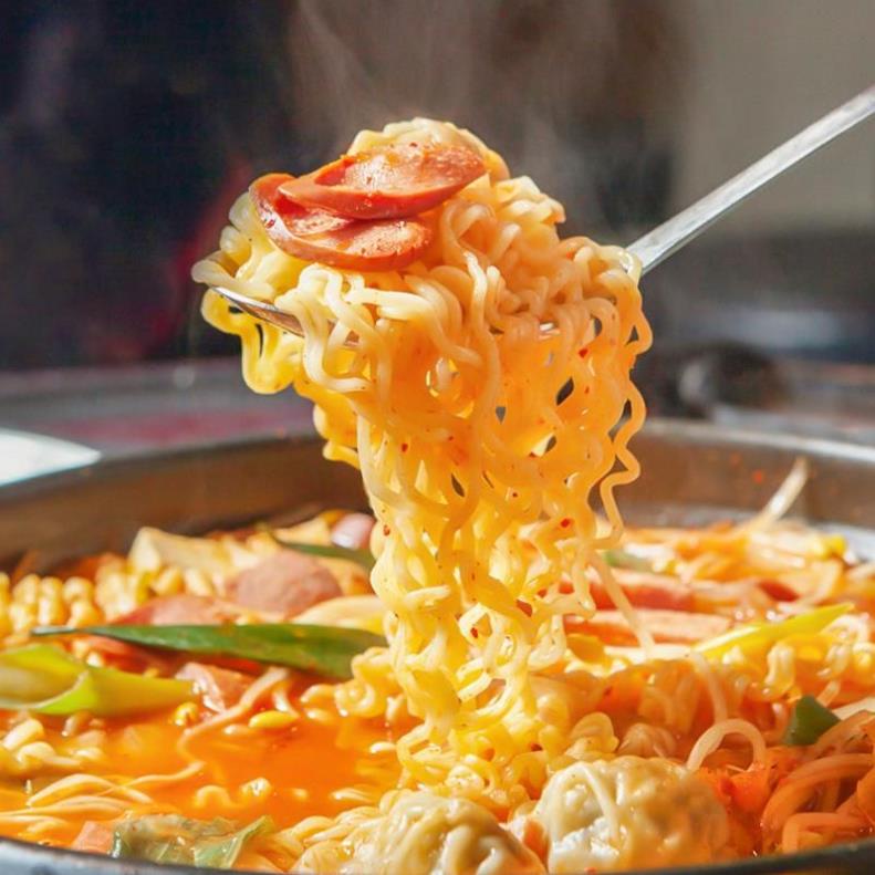 Mì Hàn Quốc OTTOGI Gói 140G nhiều vị