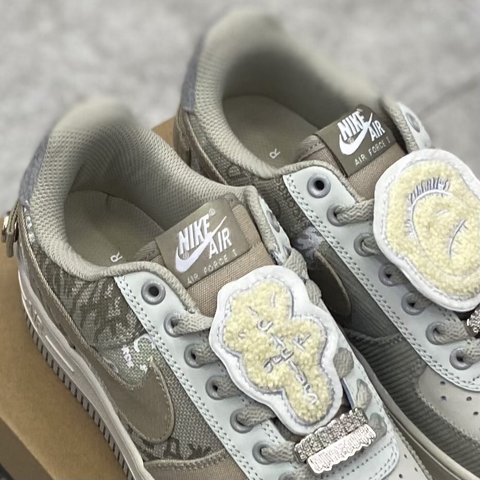 Giày thể thao sneaker  AF1 x Travis Scott Grey White