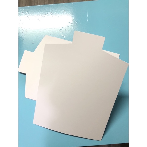 Combo 100 tờ bìa lưng 22x30 cm ,lót quần áo 2 mặt trắng