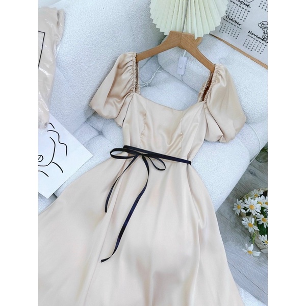 Đầm xoè dự tiệc màu nude kèm dây nơ đen