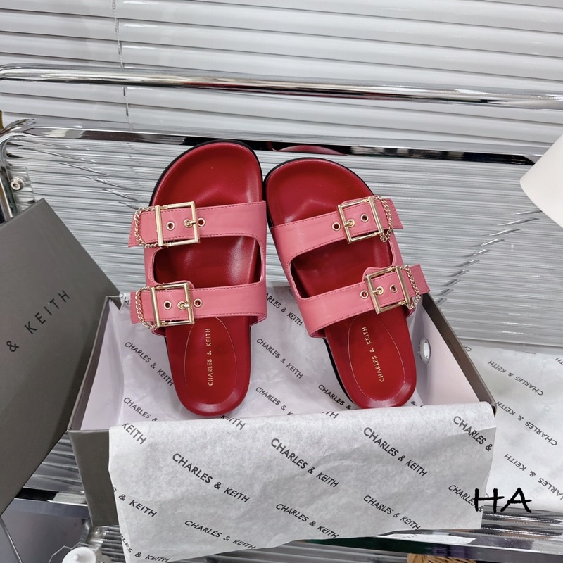 WS | Lê C&K mẫu mới Hàng loại 1 tôn chân Size 35-39