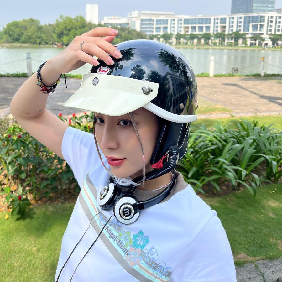 Mái che gắn mũ bảo hiểm Raw Round chính hãng - ArrowShop