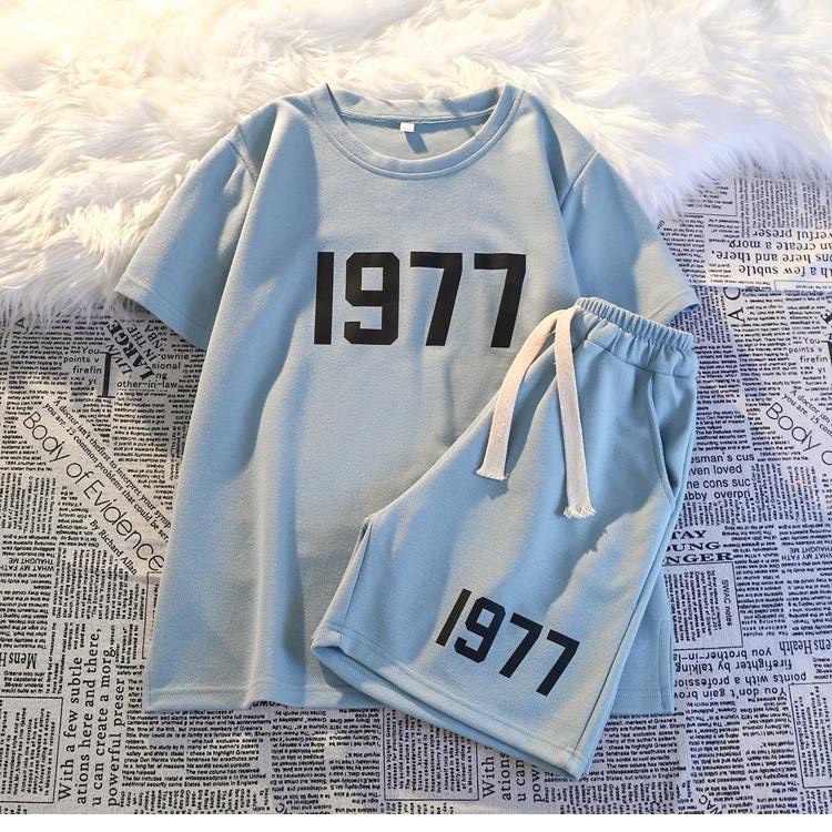 Set bộ quần áo thun nữ áo phông form rộng cùng quần đùi kiểu dáng hàn quốc hoạ tiết 1977