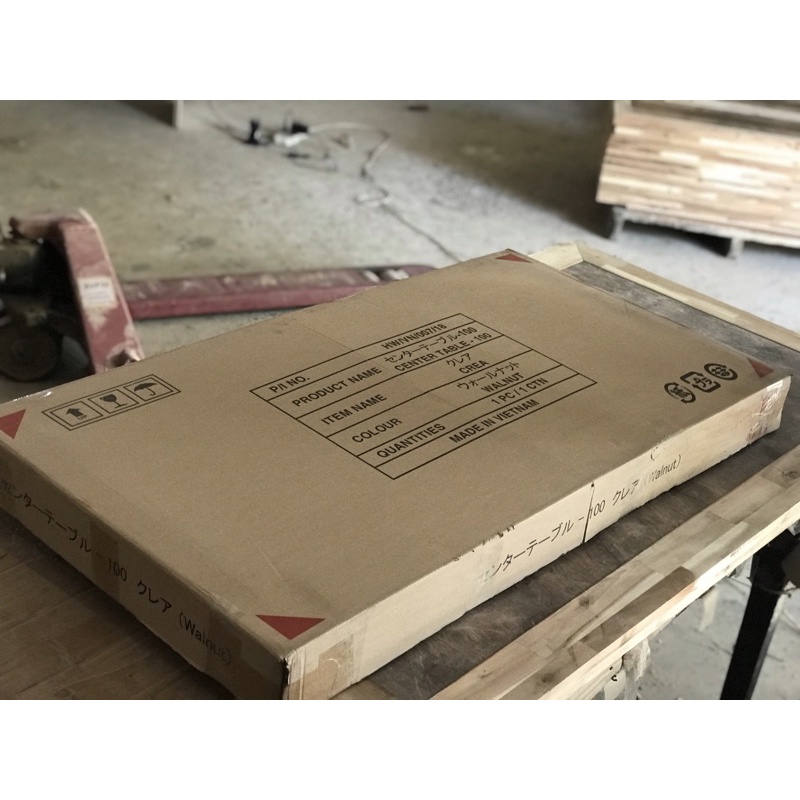 Bàn sofa Crea mặt sơn pu trắng bóng, tháo ráp dễ dàng - ct04