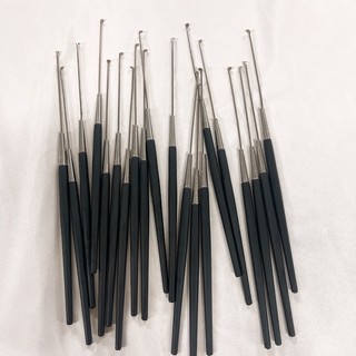 Cây móc tai dạng xoắn ( cây móc gió).