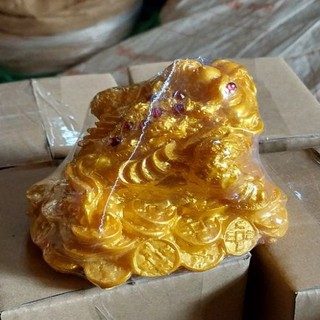 Cóc Thiềm Thừ vàng ( nhựa )