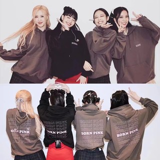 Black Pink World Tour cùng các cô gái