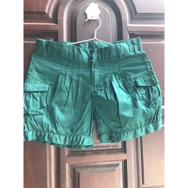 Pass đầm cá nhân