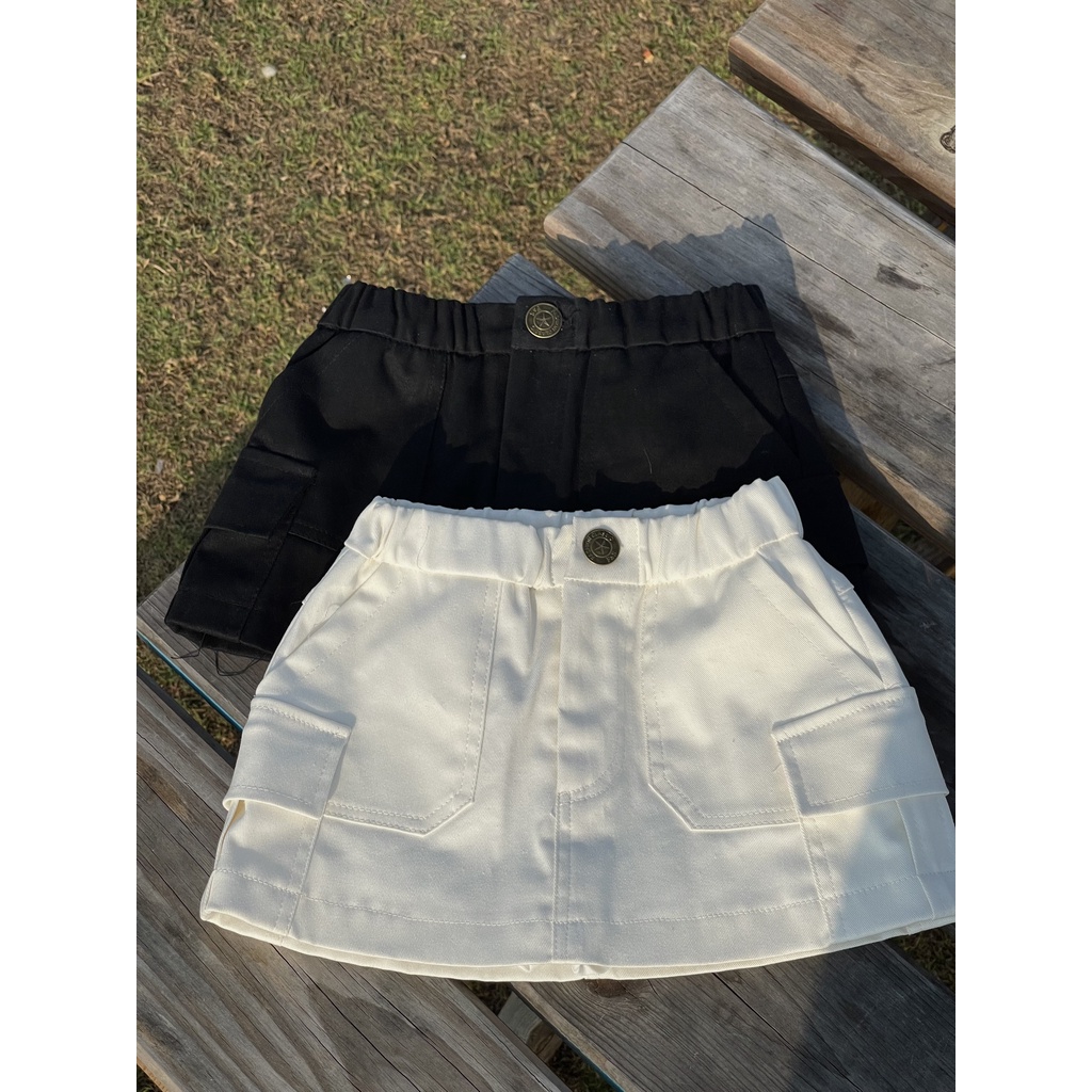 Chân váy ngắn phối hai túi KARINA SKIRTS - thời trang mẹ & bé -V-17