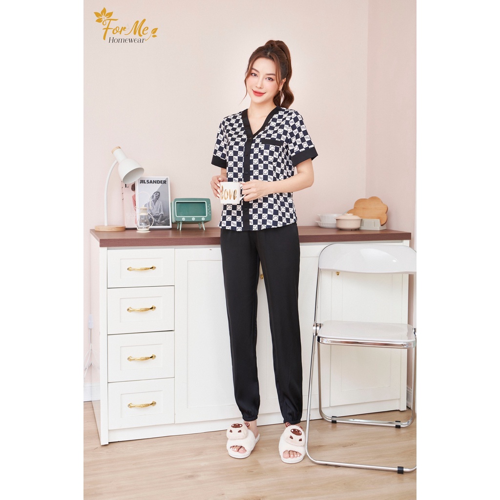 Bộ Lụa Ngắn Tay Quần Dài Ô VUÔNG ĐEN TRẮNG PHỐI QUẦN ỐNG BO CHUN MỚI 10, ForMe Pijama