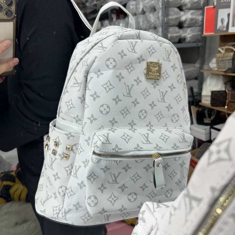 BALO DA CHỮ LV MÀU ĐEN SIZE LỚN DÀNH CHO NAM NỮ