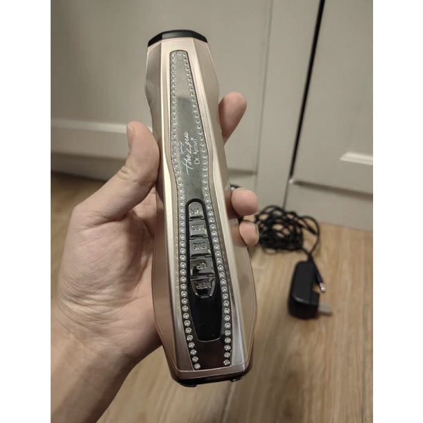 Siêu phẩm nâng cơ giật lại tuổi trẻ Artistic&Co Dr.Arrivo THE ZEUS