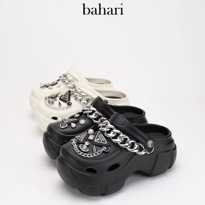 {order taobao} Crocs đế cao kèm phụ kiện ( sẵn đen size 38 from nhỏ )