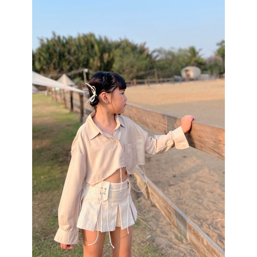 Áo sơ mi croptop tay dài với túi đựng đồ GLEE TOP - Thời trang cho Mẹ & Bé - A-43