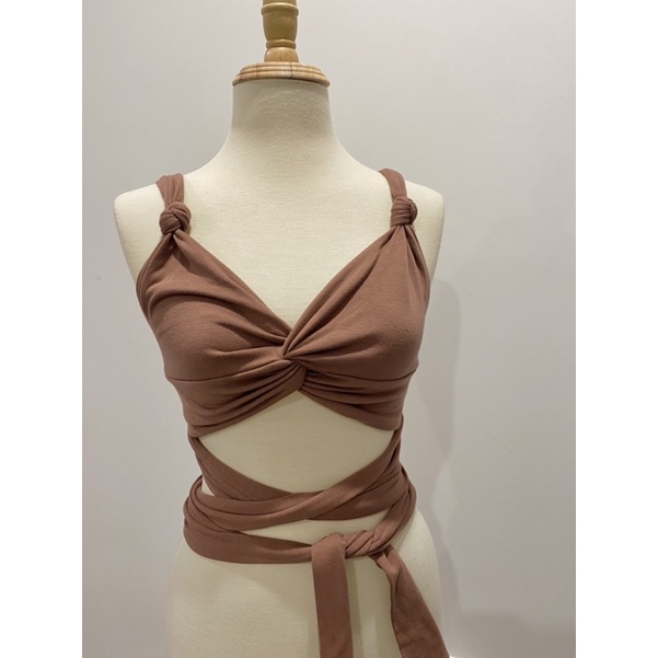 Áo kiểu thắt dây Forever 21