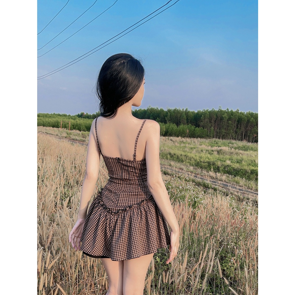 Đầm 2S Cúp Xoè Cuốn Biên 3397