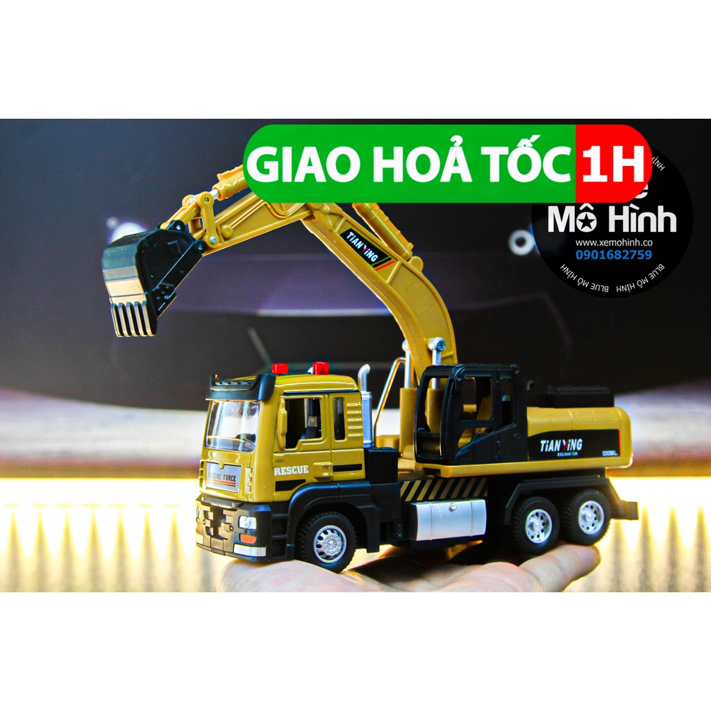 Xe mô hình xe múc công trình M2