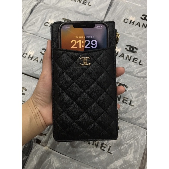 Túi đựng điện thoại, ví đựng card, túi gift Chanel. Chính hãng!