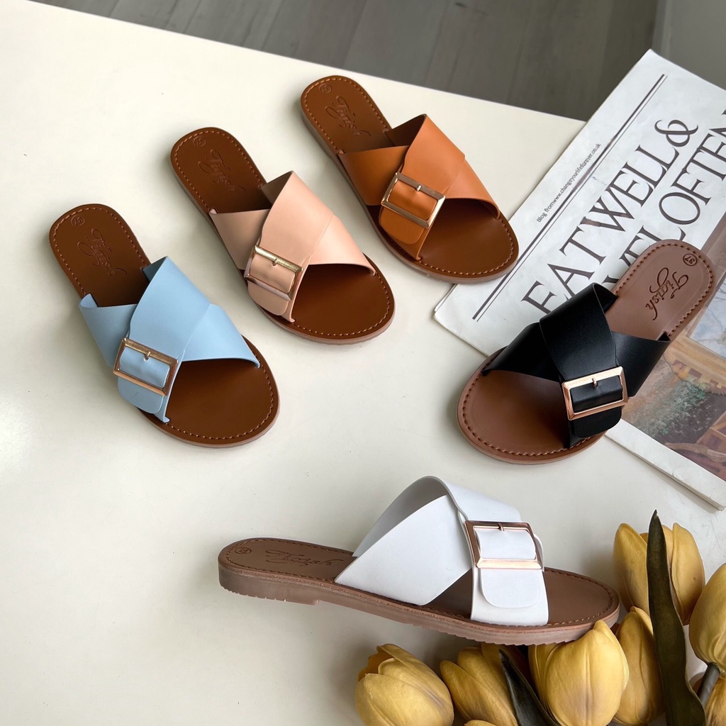 Dép Lê nữ quai chéo chất liệu da nhiều màu, đế TPR dẻo chống trơn trượt