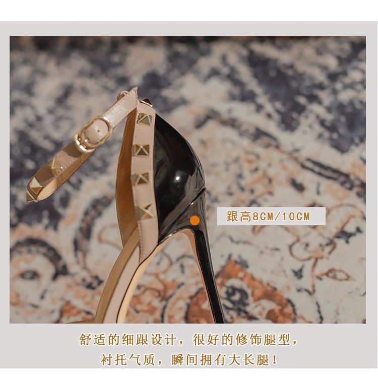 Giày Cao Gót Mũi Nhọn Đính Đinh Tán Phong Cách Mới 2022