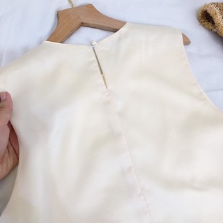 Đầm lụa sát nách siêu sang