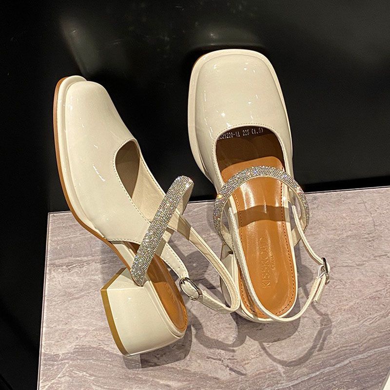 Giày cao gót vuông quai ngang bên ngoài đính đá nữ