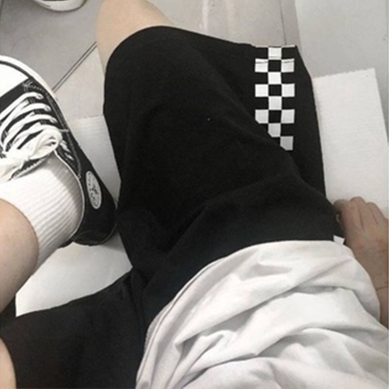 Quần short nam nữ unisex họa tiết chấm bi 2 bên hông chất liệu cotton cao cấp dày dặn 2 màu đen, xám cá tính vl5