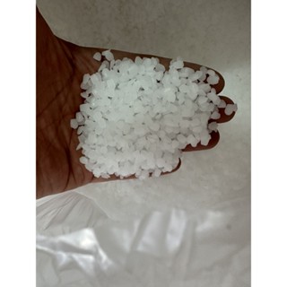 Sáp ong hạt chuyên làm nến thơm treo tủ 1kg