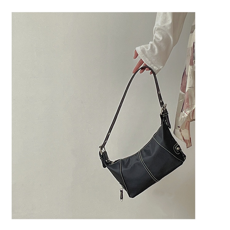 Túi Đeo Vai Một Hàng Lỗ Bằng Vải Nylon Phong Cách Âu Mỹ Retro Thời Trang