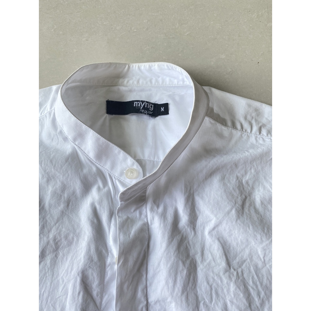 Áo sơ mi trắng nam tay dài Myng cao cấp chính hãng, vải cotton thân áo viền line nổi rất sang, size M, like new 99%