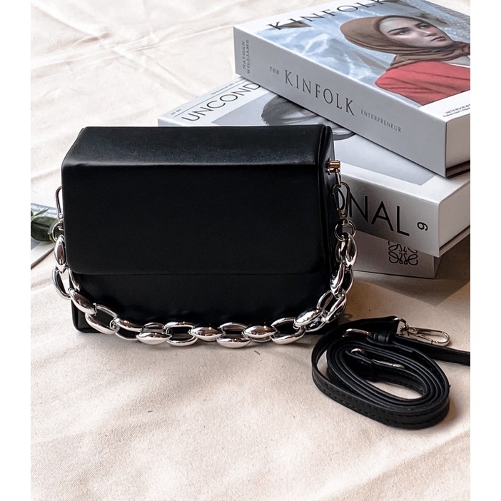 Túi xách nữ LEMONTHREE dáng vuông dây xích và dây đeo chéo phong cách trẻ trung phù hợp đi học đi làm đi chơi