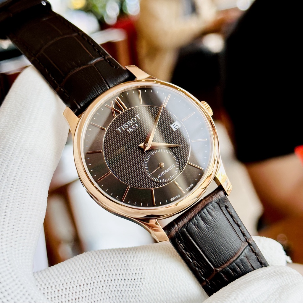 Đồng hồ nam dây da Tissot Tradition Small Second Rose T063.428.36.068.00