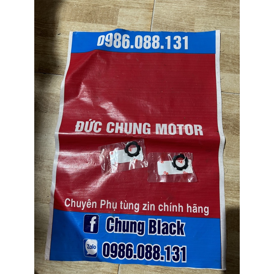 Bộ 2 ốc cổ phốt R15V3,tfx,FZ... zin chính hãng yamaha