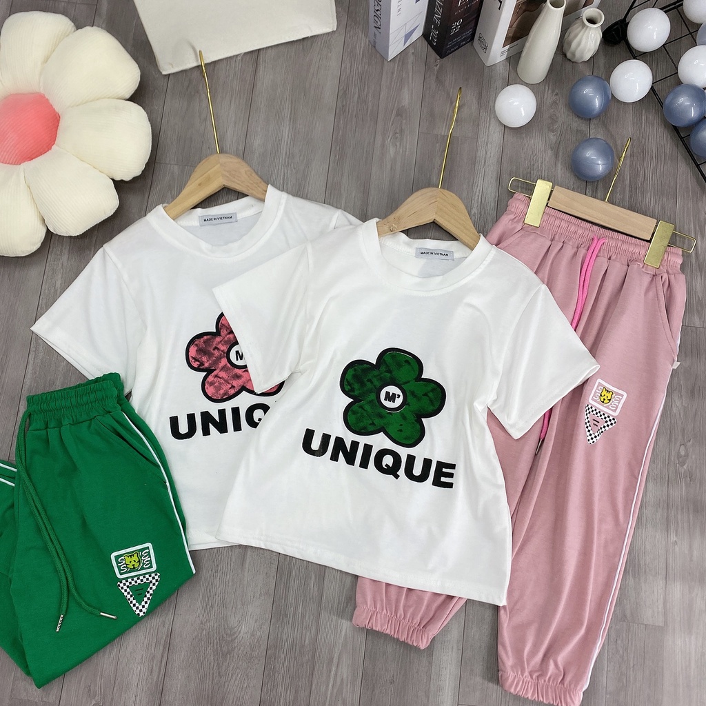 Bộ quần áo cotton hè "V UNI" 14-45kg cho bé gái 4-14 tuổi. Thiết kế đẹp, năng động. Thoáng mát. STA002