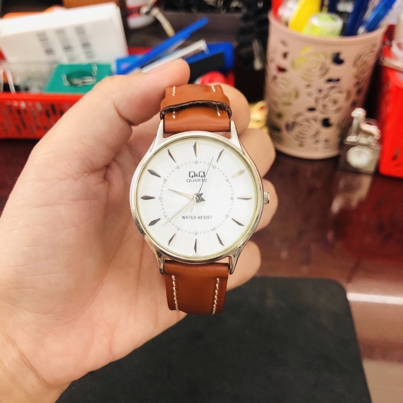 Đồng hồ Nam si nhật hiệu Q&Q Quartz