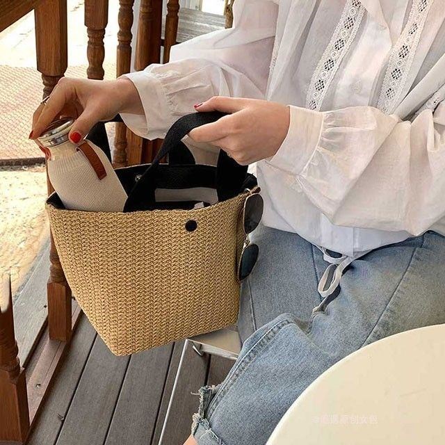 Túi Quai Xách Đi Chơi Du Lịch Bãi Biển Mùa Hè Chất Liệu Cói Độc Đáo Kết Hợp Quai Xách Vải Mềm Mại Phong Cách Cho Nữ 2023