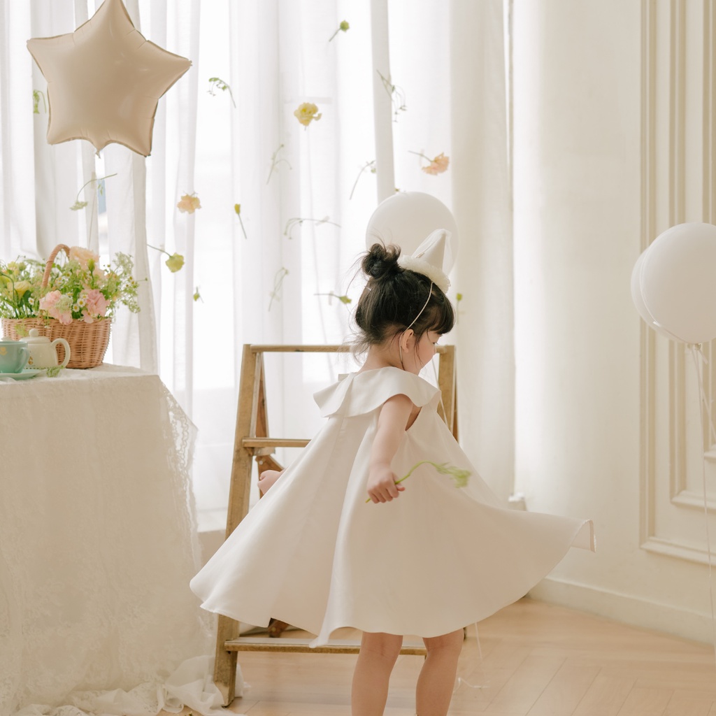 Váy xinh cho bé gái Sora.bébé Ivy Cream Dress chất liệu tafta cao cấp phối nơ bản to