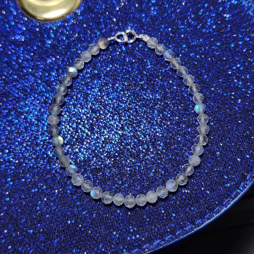 [𝕃𝕒𝕓𝕣𝕒𝕕𝕠𝕣𝕚𝕥𝕖] Vòng tay phong thủy Labradorite 4.2mm